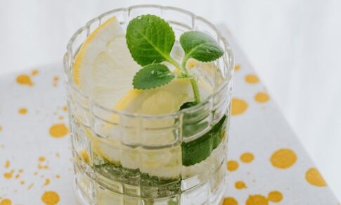 Beyaz Mermerden Limon Lekesi Nasıl Çıkar?